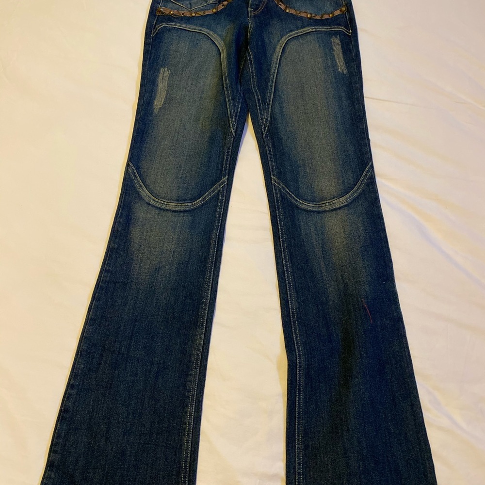Woman’s jeans